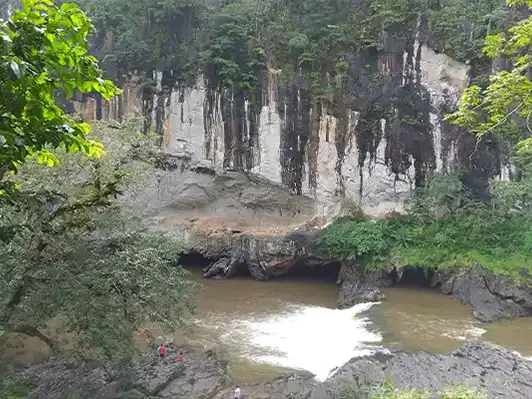 Syntheri Rocks